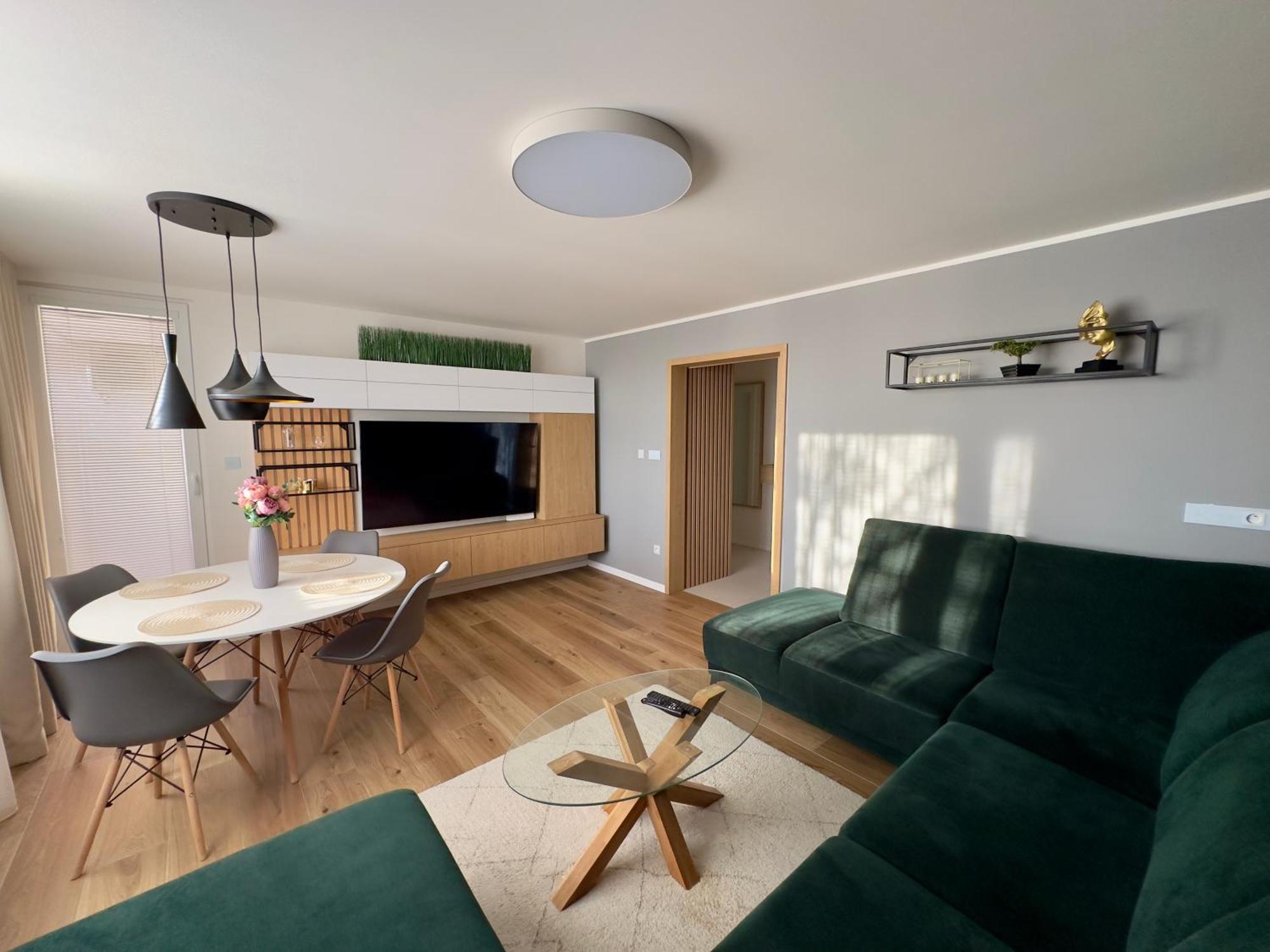 Апартаменты Apartman Olivia Шаморин Экстерьер фото